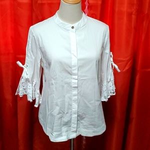 ♥️ 2/$15 DKNY White Button Up 3/4 Flared Lace Sleeve Blouse sz S